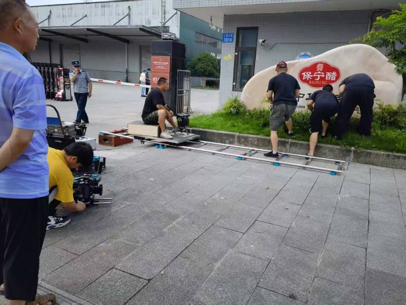 金明区广告片拍摄公司核心优势：全流程服务，让品牌广告片省心更出彩